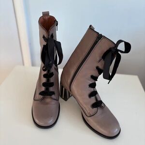 Elegant Lace-Up Heeled Boots in Brown